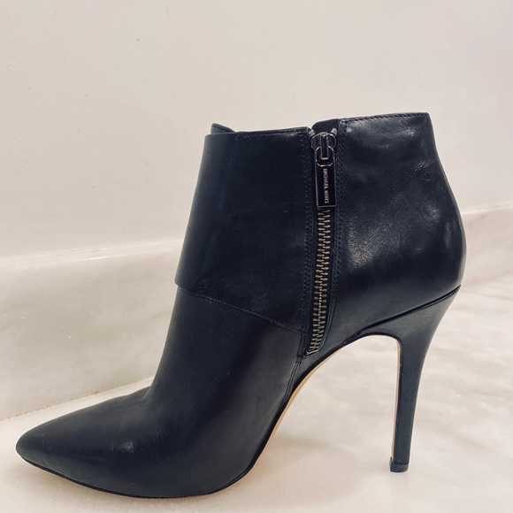 Michael Kors Leather Heel Booties 8 - Picture 3 of 7